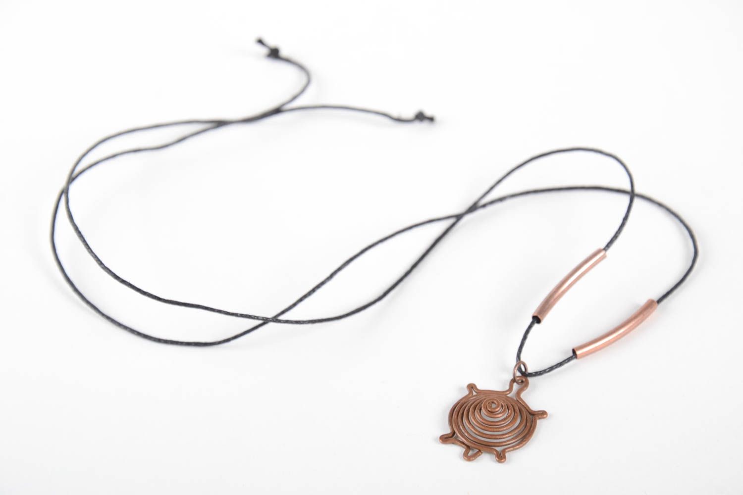 Pendentif tortue Bijou fait main en cuivre original sur cordon Cadeau femme photo 4