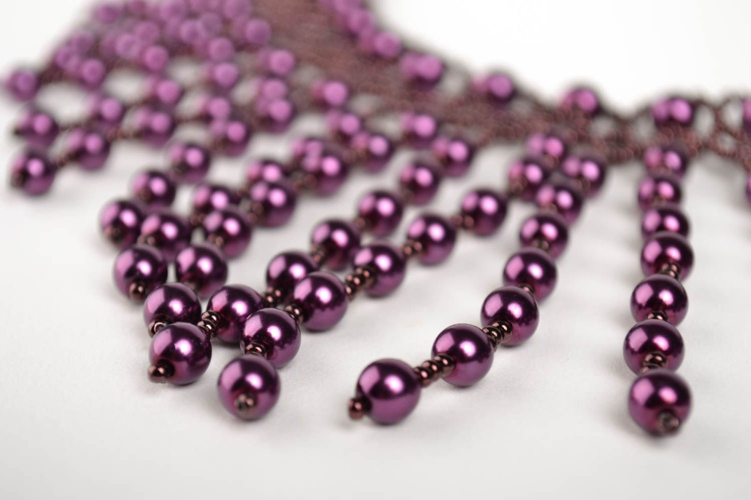 Collier perles de rocaille Bijou fait main mauve Accessoire femme design photo 3