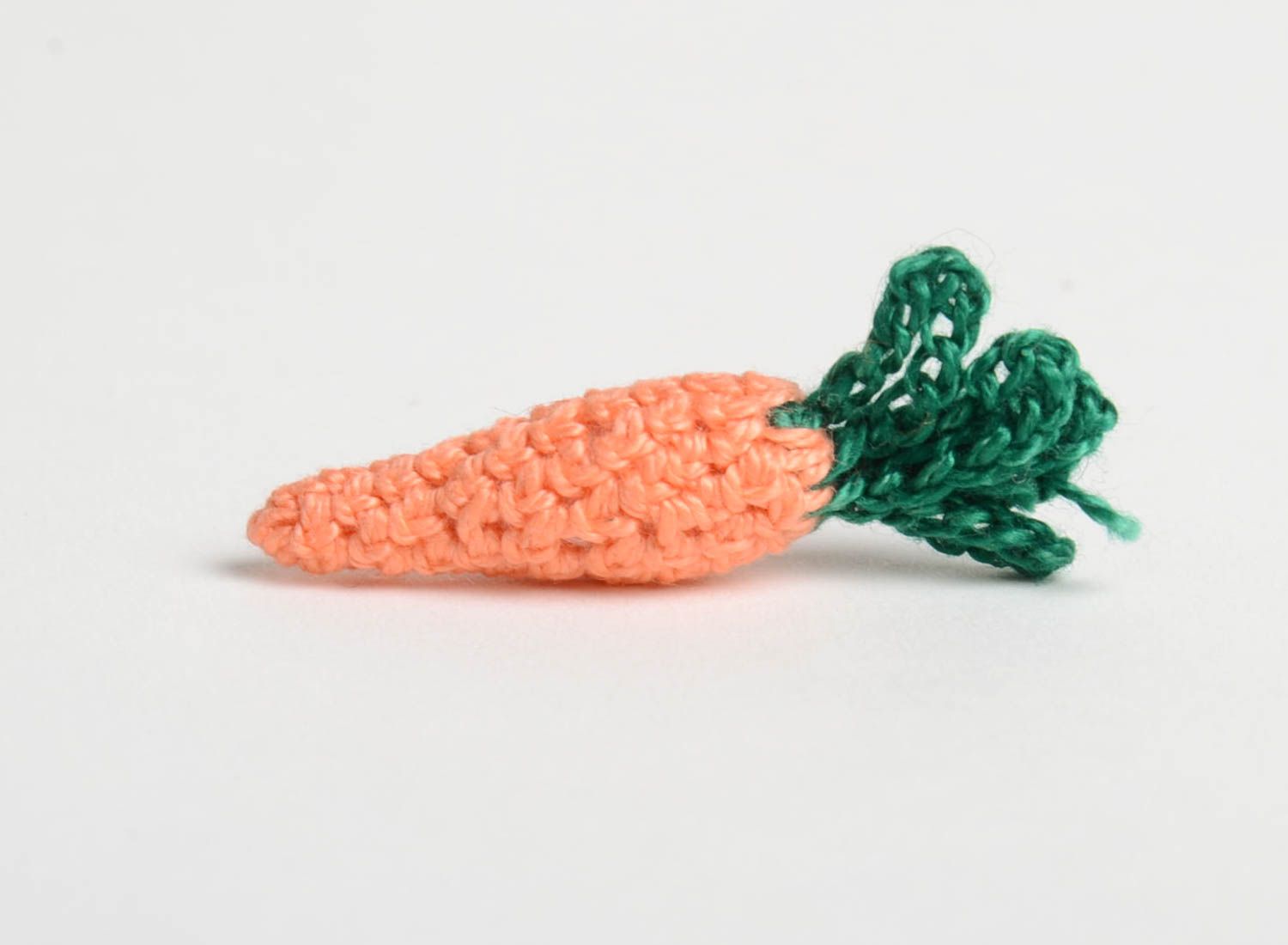 Игрушка ручной работы декор для дома интерьерная игрушка в виде морковки фото 2