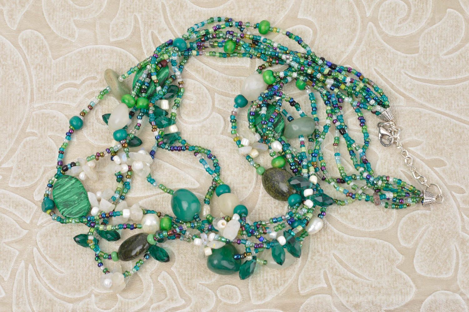 Stilvolle grüne Damen Halskette Halsschmuck für Damen handmade Schmuck Collier foto 1