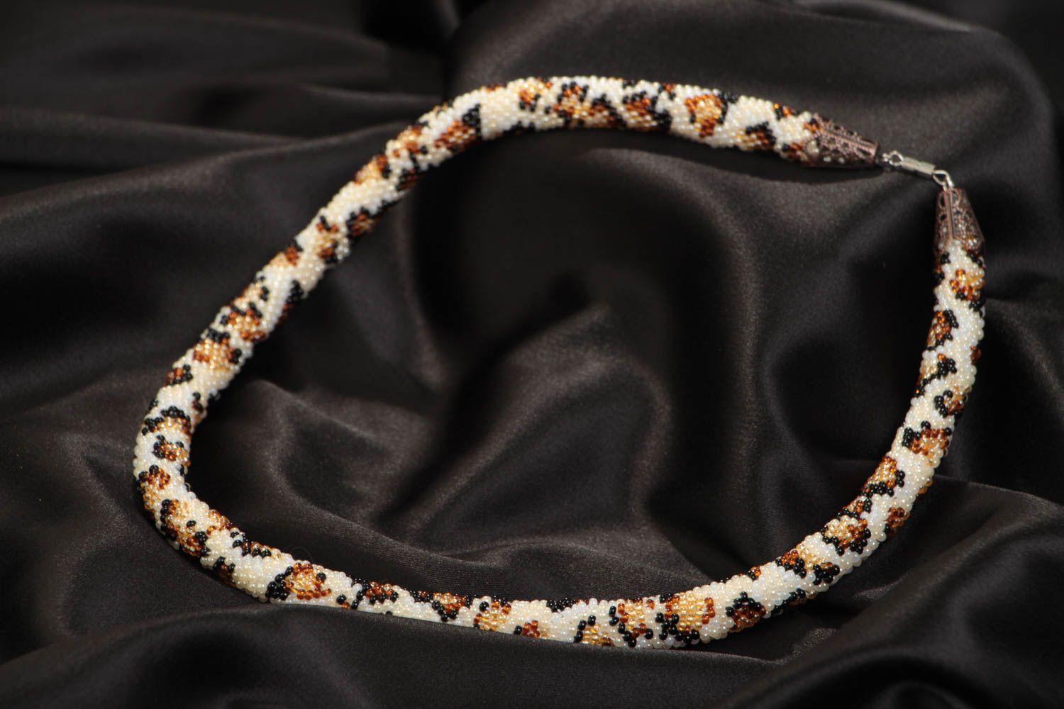 Collier spirale en perles de rocaille fait main bijou pour femme Léopard photo 1