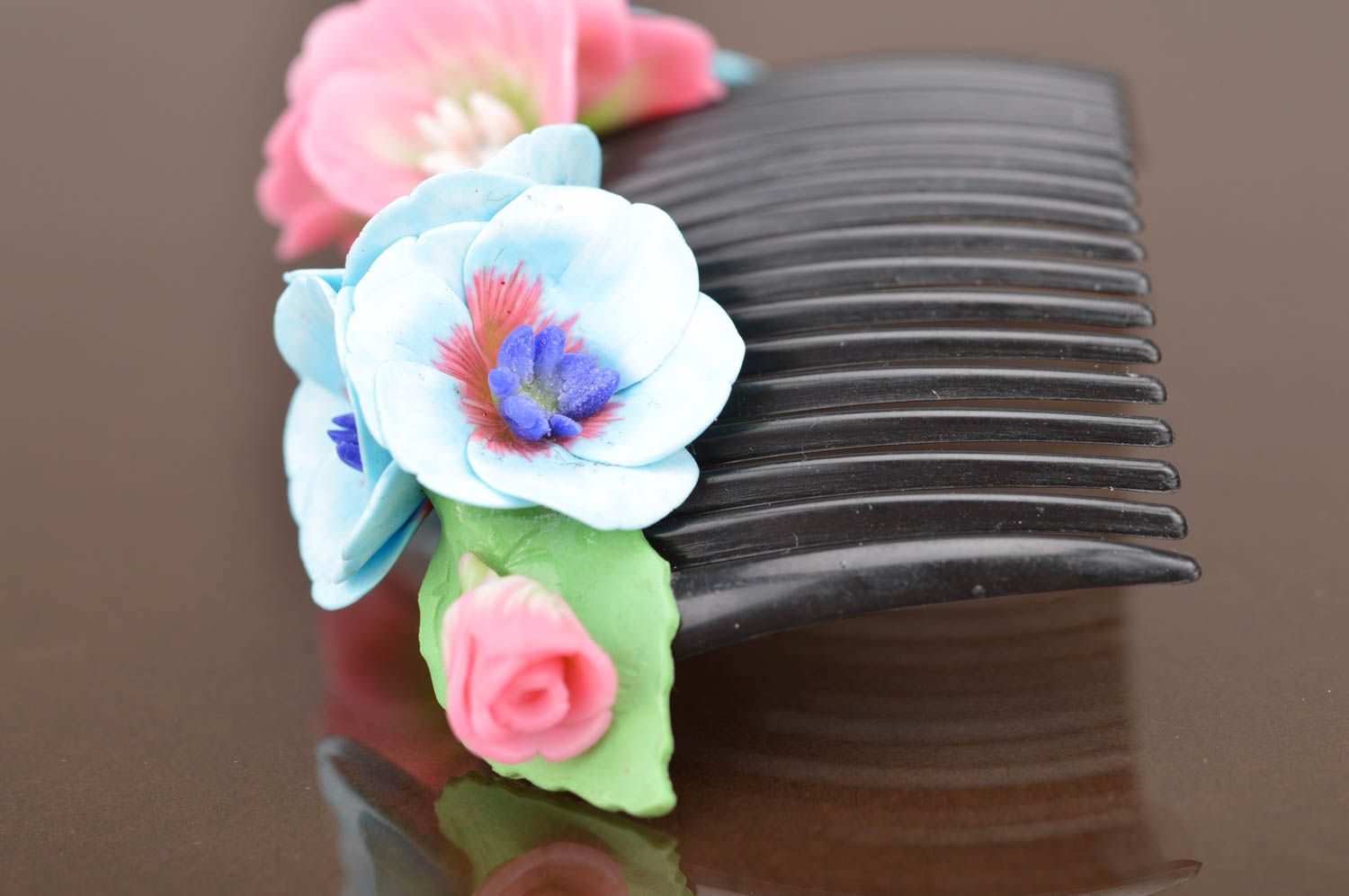 Handmade comb for hair of tender design with flowers made of polymer clay photo 5