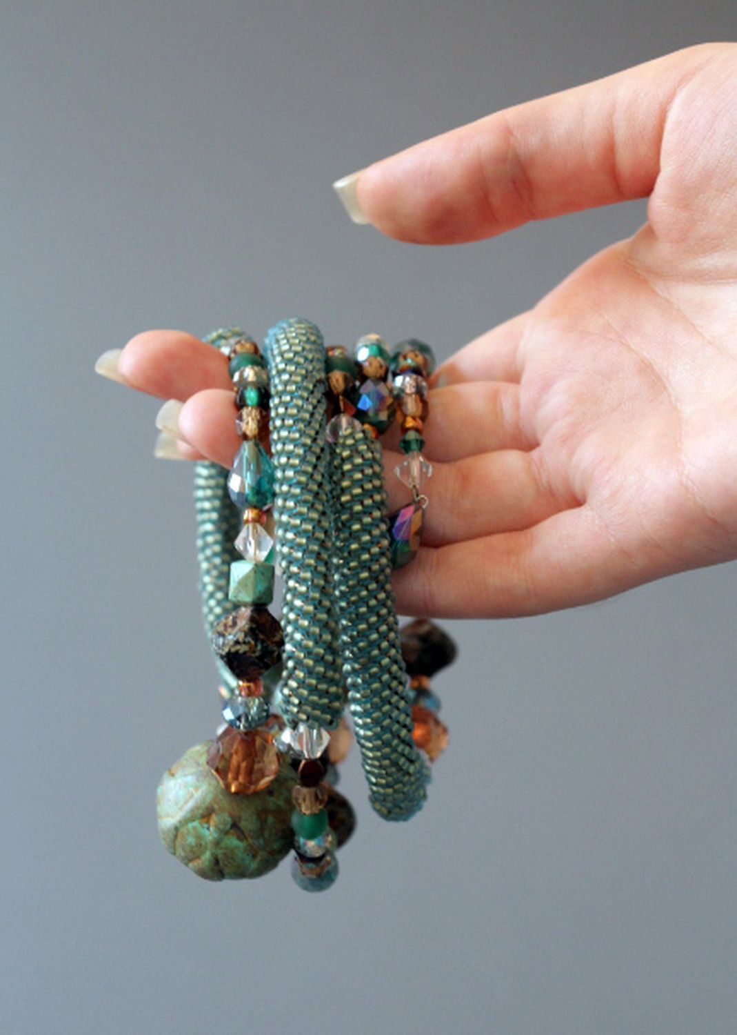 Three layers light pale green bead bracelet with decorative stones photo 9