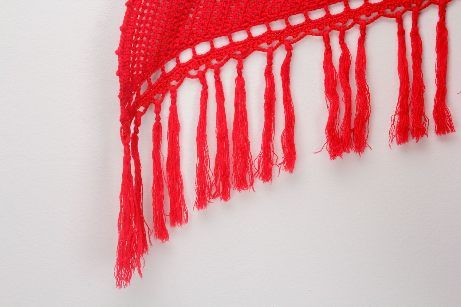 Châle chaud tricoté fait main rouge en fils de laine accessoire pour femme photo 5