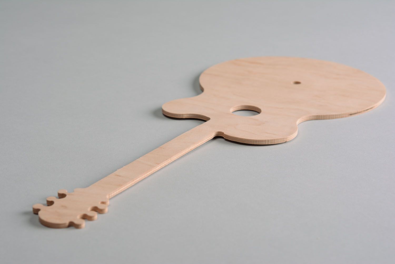 Ébauche pour horloge en bois brut à décorer en forme de guitare fait main photo 5