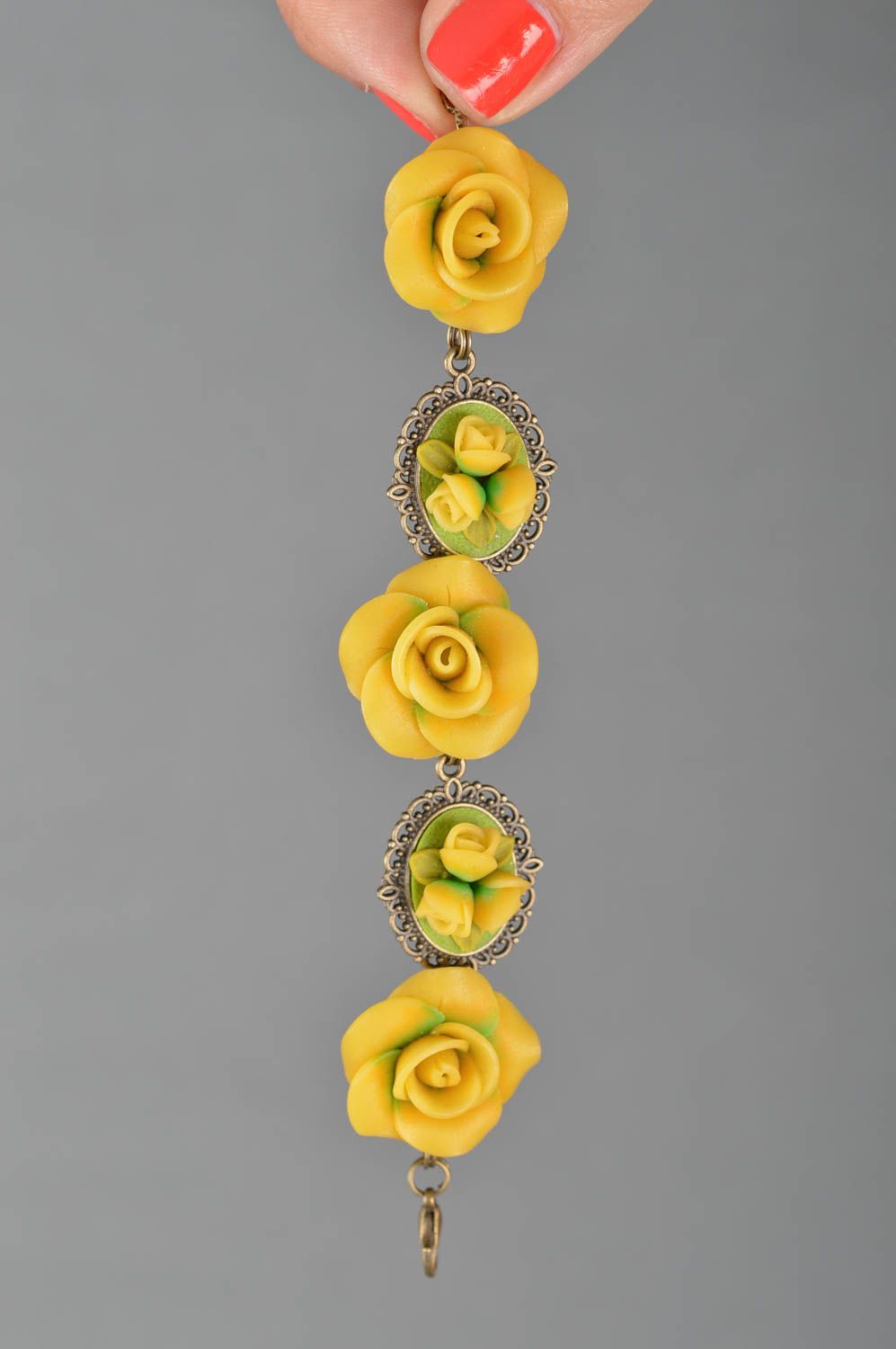 Handmade set of jewelry made of polymer clay bracelet and earrings yellow roses photo 5