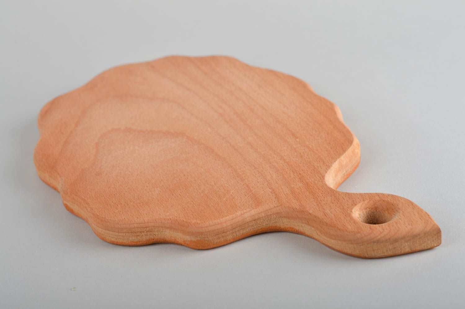 Tabla de cortar de madera utensilio de cocina hecho a mano elemento decorativo foto 4