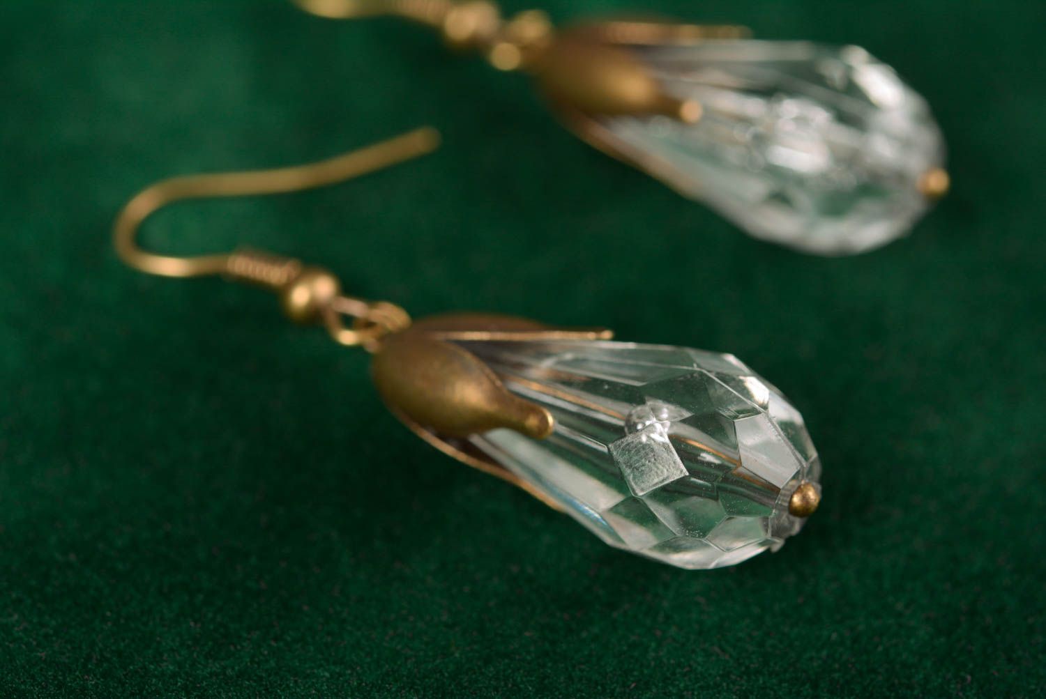 Handmade metal dangle earrings with transparent drop shaped plastic beads photo 3