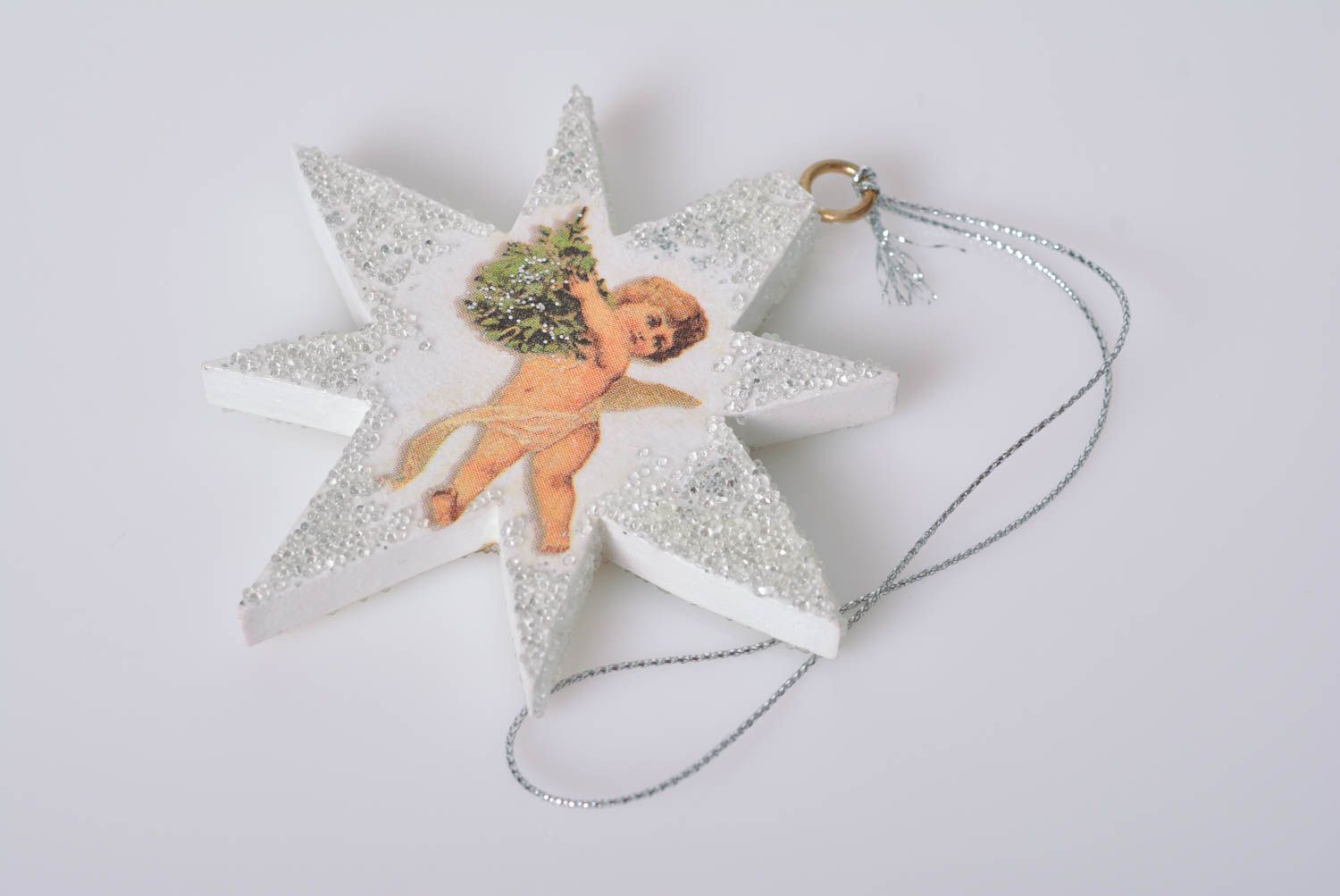 Suspension décorative étoile en bois avec ange faite main claire serviettage photo 1