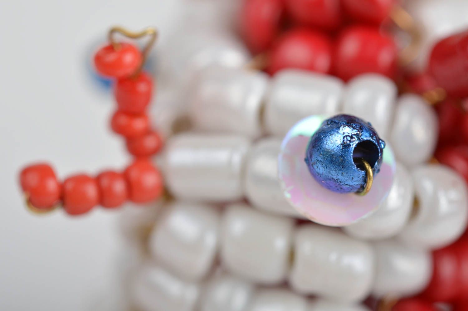 Пальчиковая игрушка цыпленок красный забавный из китайского бисера ручной работы фото 4
