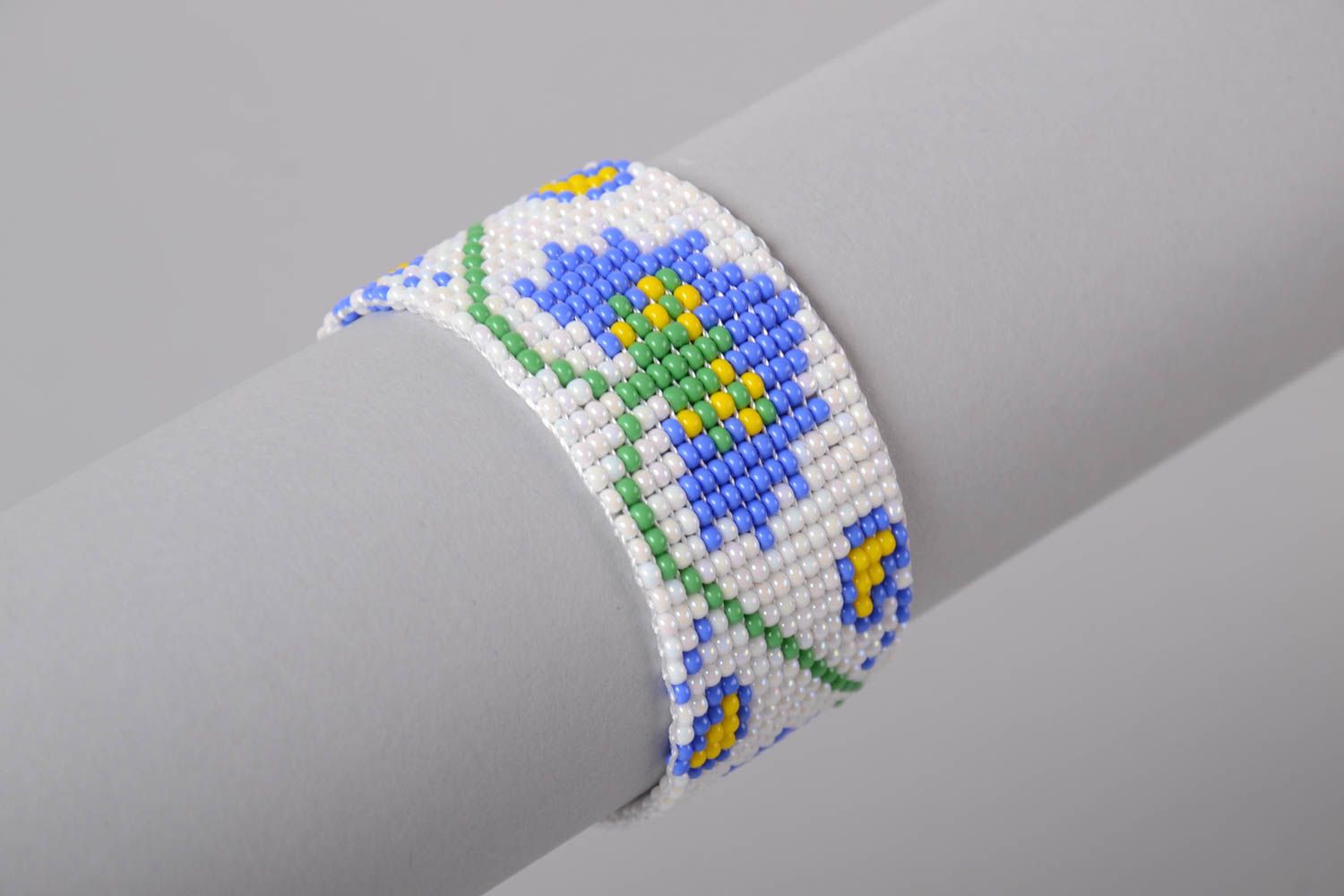 Handmade Rocailles Armband Designer Schmuck Frauen Accessoire mit blauen Blumen foto 3