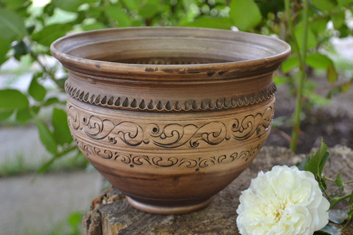 Beautiful clay pot for baking handmade tableware large 2 L home interior decor photo 1
