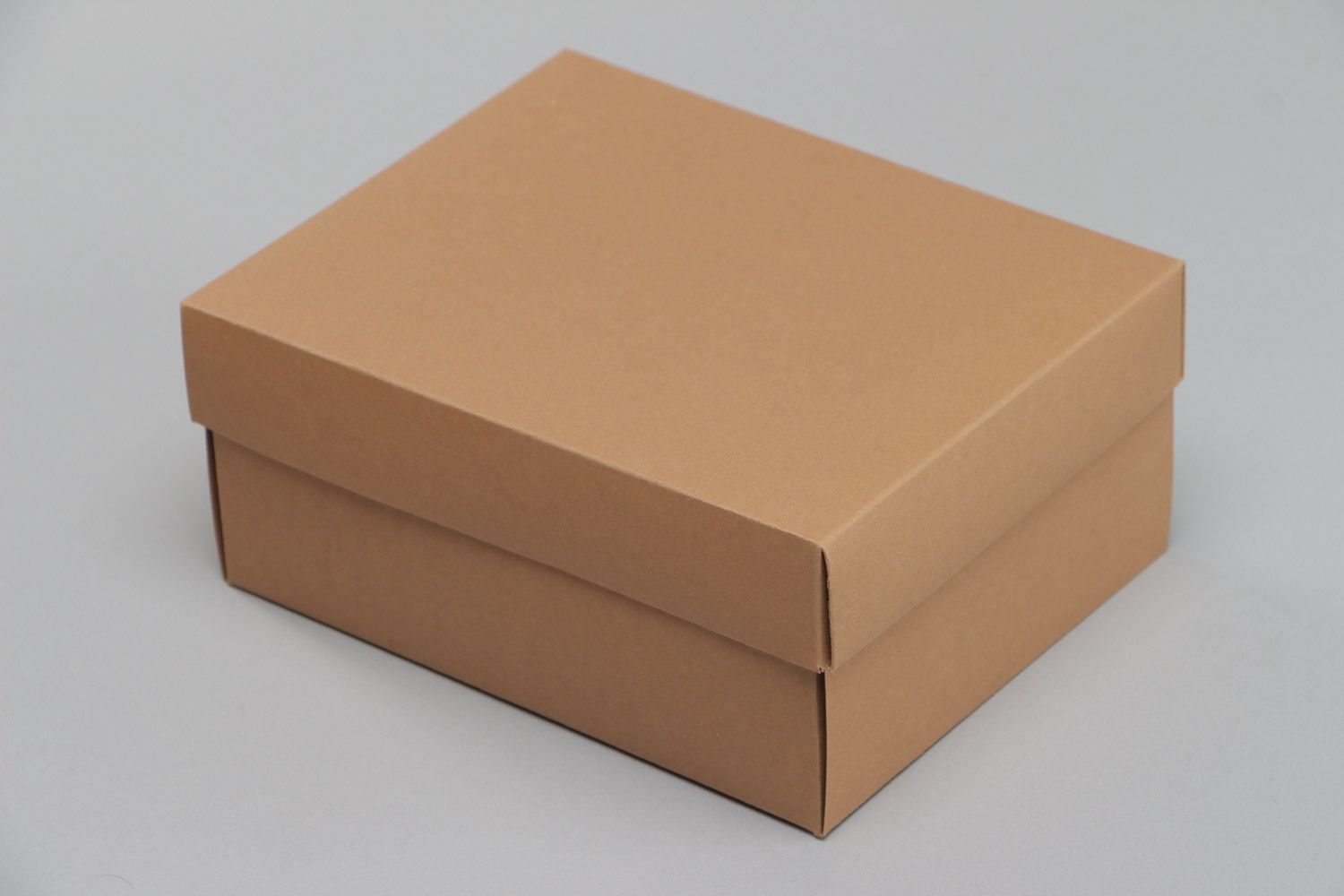 Handmade simple tall capacious carton gift box of brown color with lid  photo 3