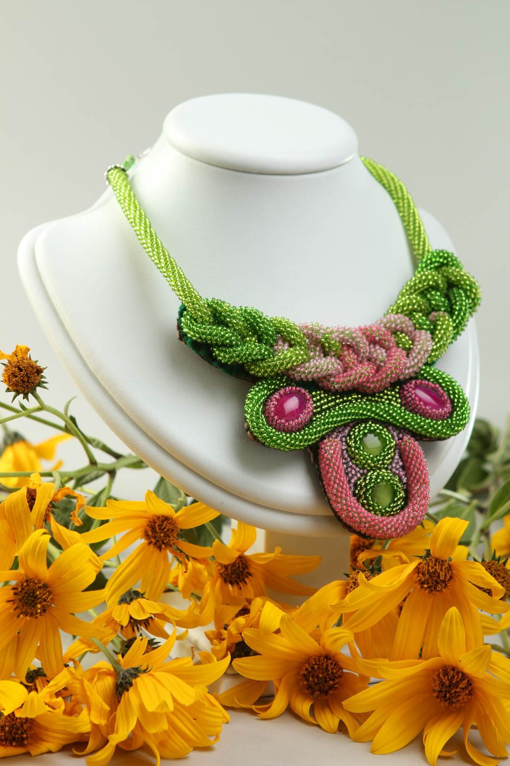 Grüne handgemachte Damen Halskette Halsschmuck für Damen Schmuck Collier grell foto 3