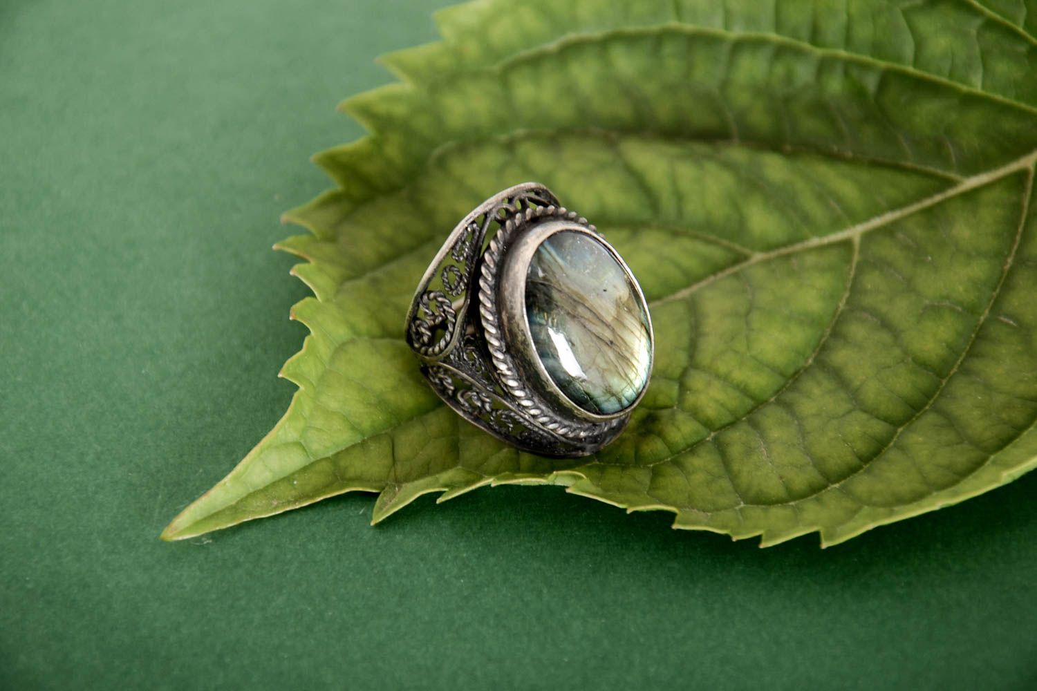 Женское кольцо ручной работы серебряное кольцо с камнем серебряное украшение фото 2