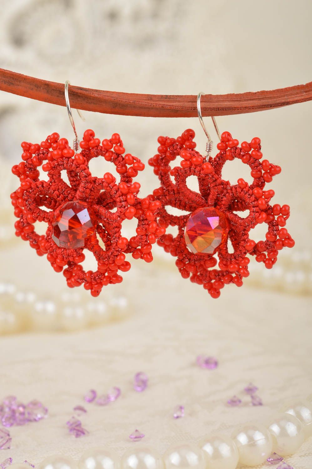 Handmade small red lacy tatted flower shaped dangle earrings with crystals photo 3