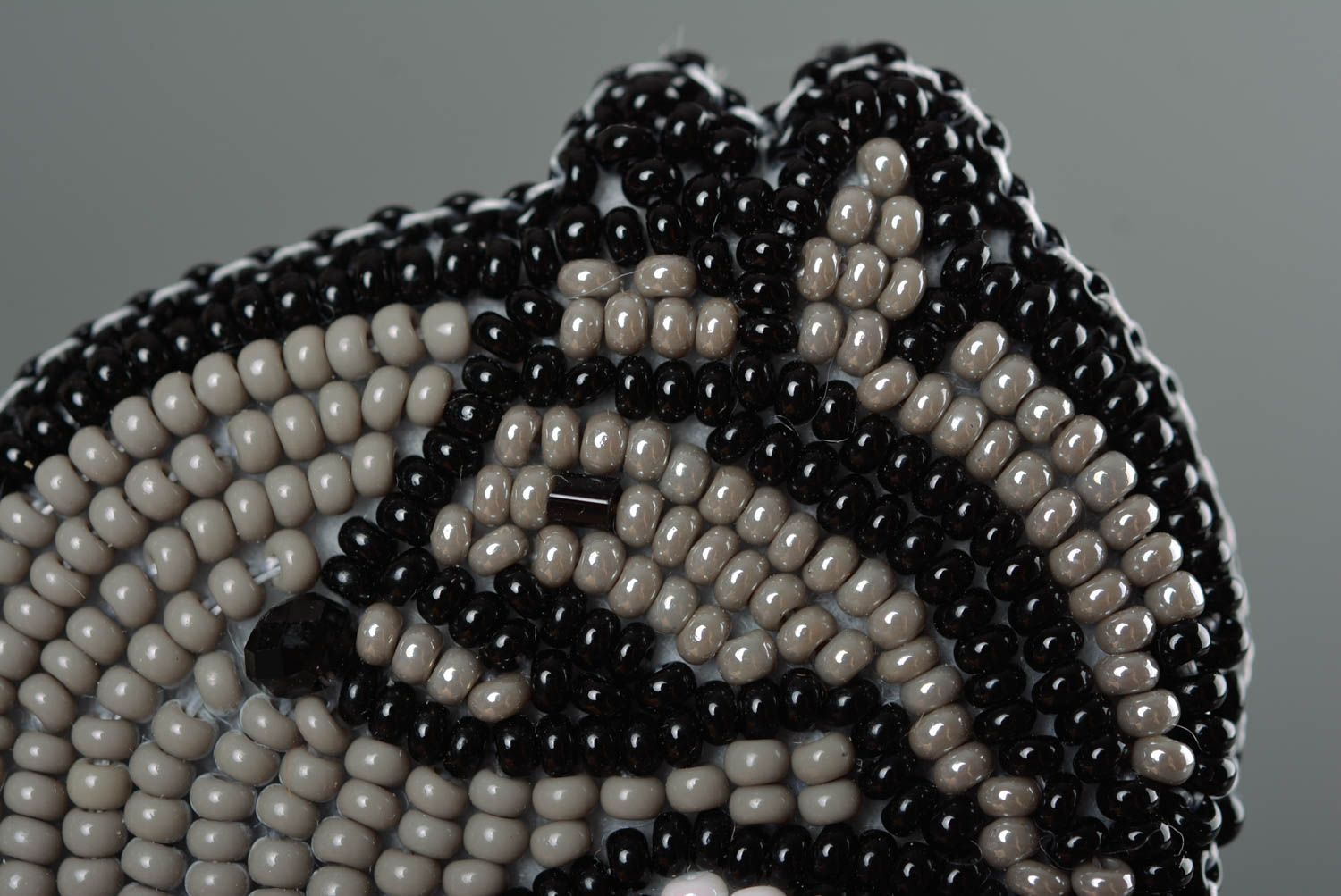Broche fantaisie Bijou fait main perles de rocaille raton Accessoire femme photo 3