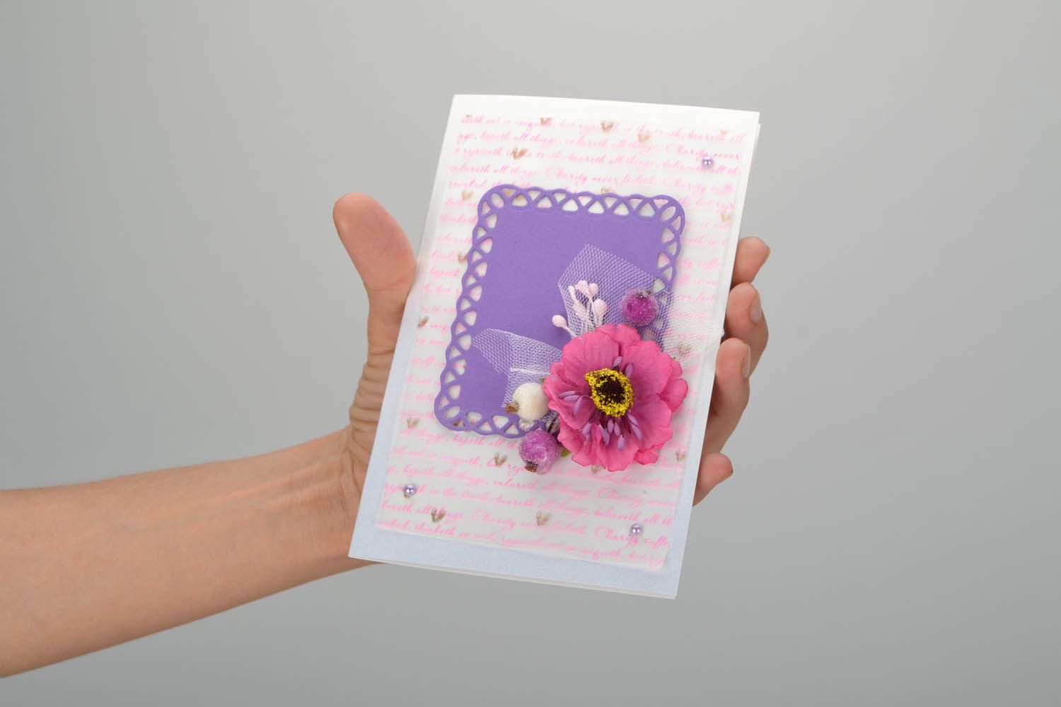 Cartão de felicitações artesanal com flores foto 4