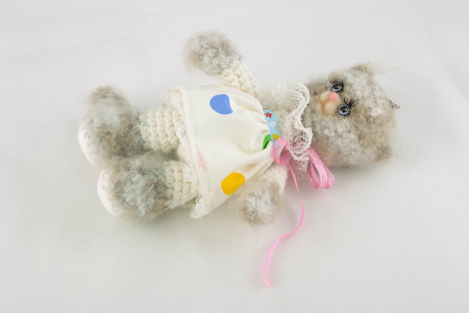 Soft woolen toy photo 1