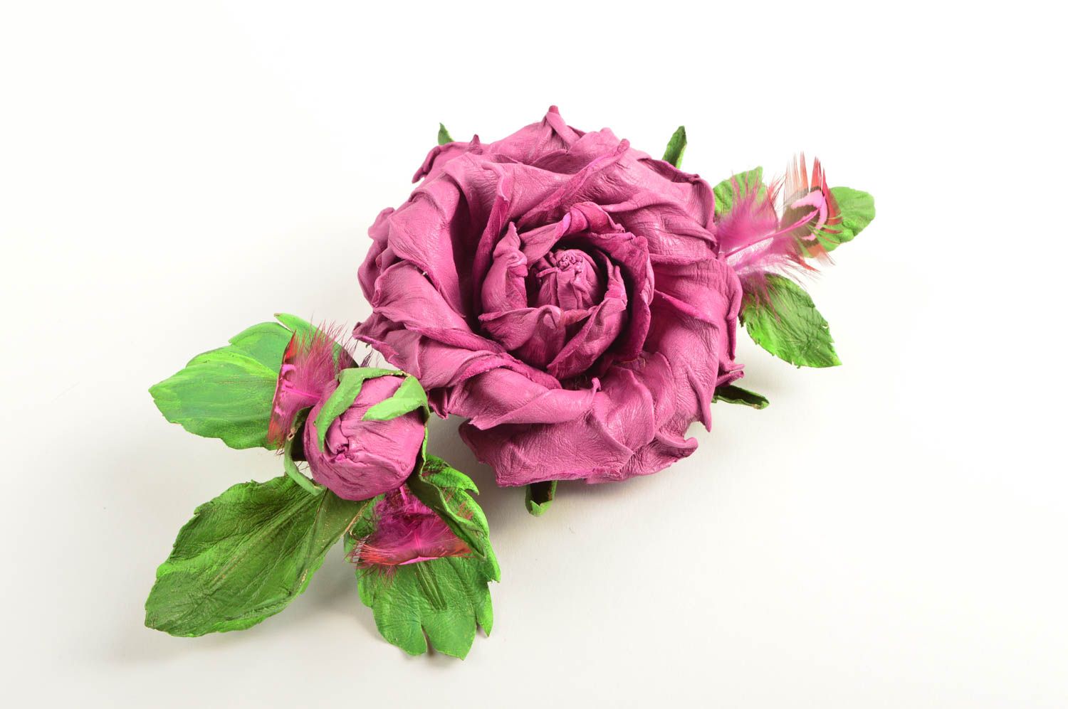 Handmade Blume Brosche Accessoire für Frauen Designer Schmuck violett aus Leder foto 2