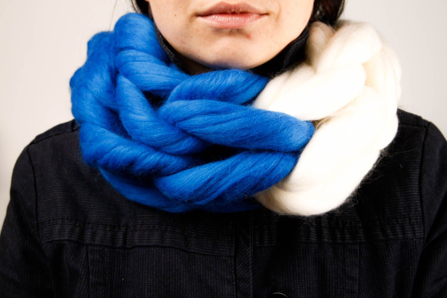 Шарф труба ручной работы двухцветный шарф снуд стильный шарф хомут большой фото 1