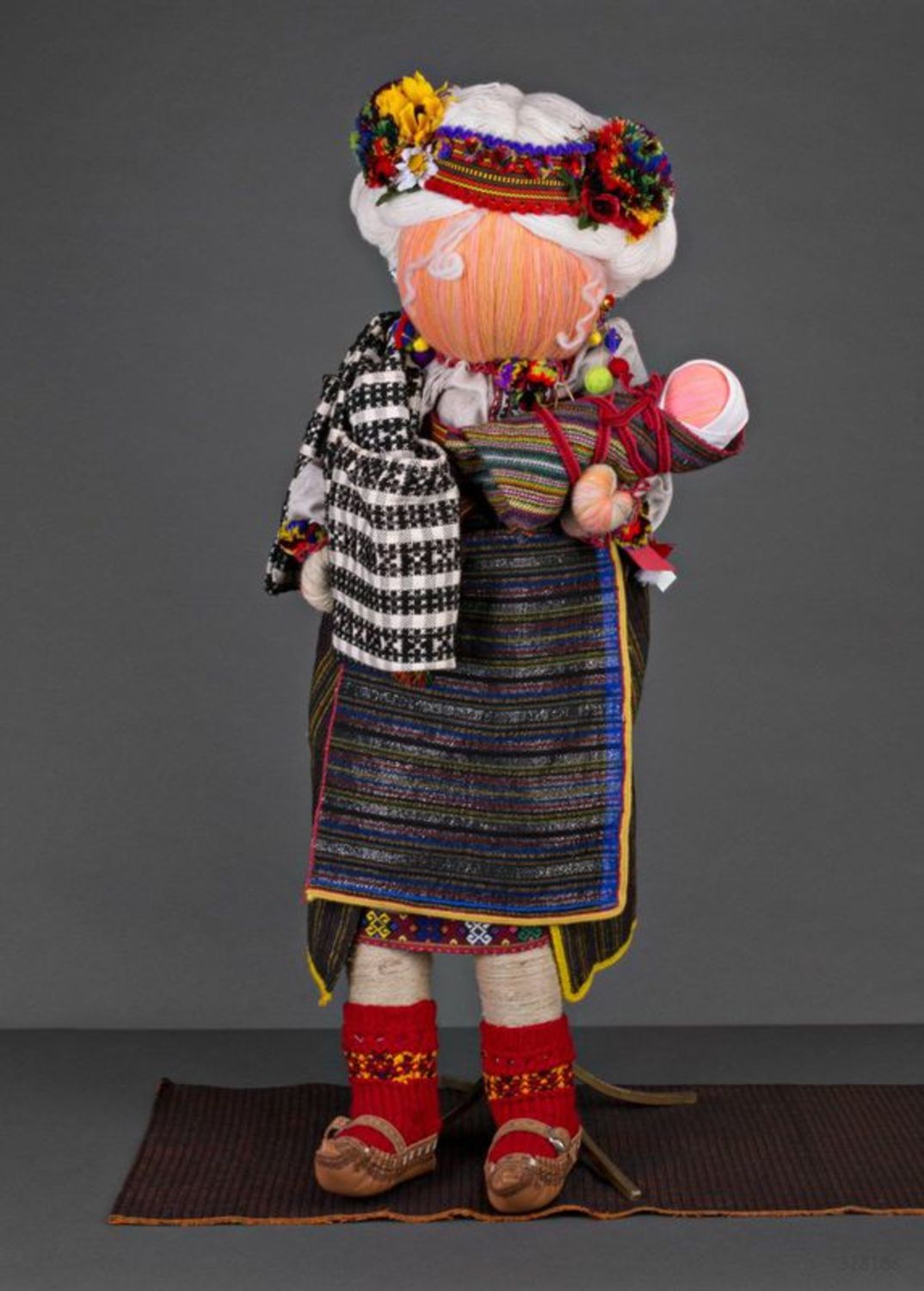 Big handmade motanka-doll photo 1