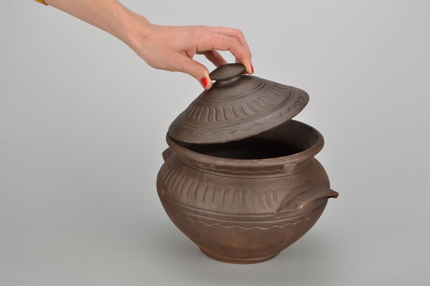 Red clay soup bowl photo 3