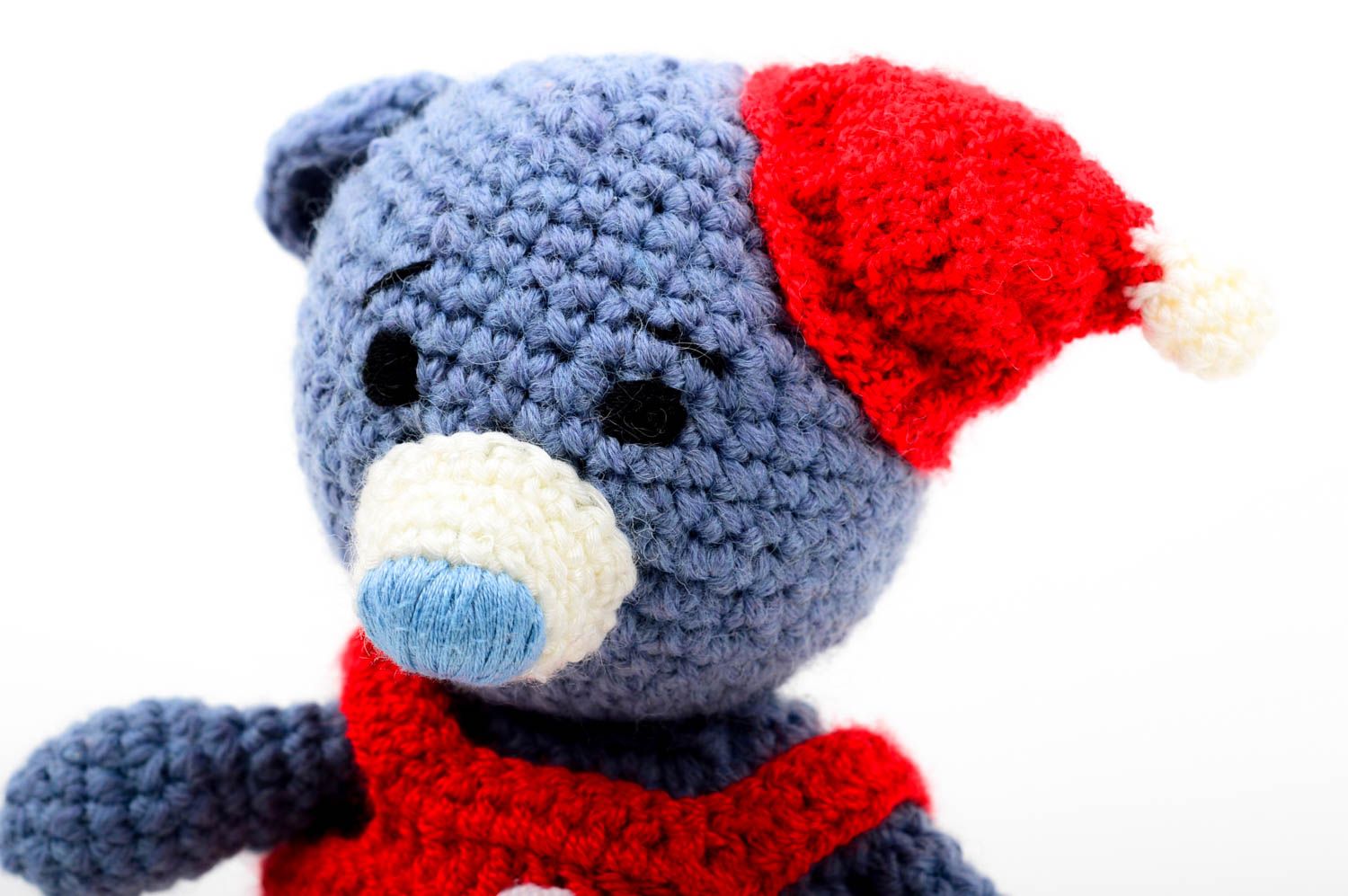 Jouet ours Peluche faite main tricotée au crochet bleu rouge Cadeau enfant photo 4