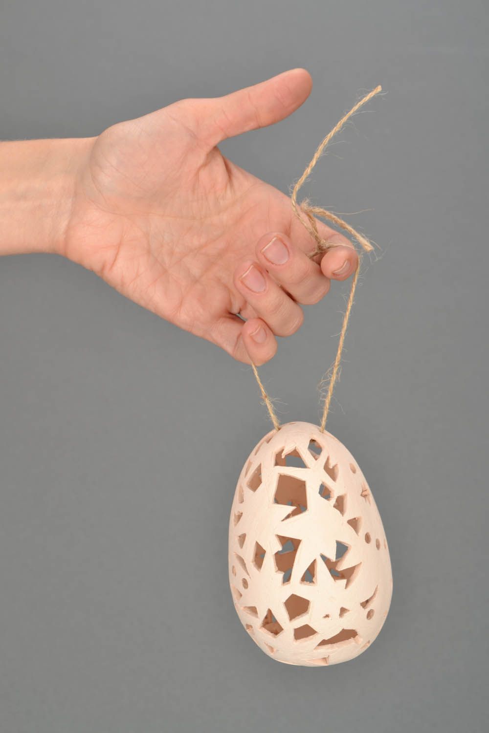 Ovo-pingente feito à mão para decoração do interior foto 2