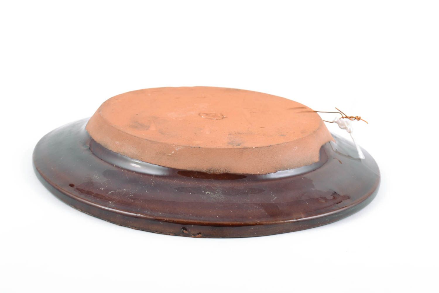 Декоративная тарелка на стену глиняная коричневая небольшая красивая хэнд мейд фото 5