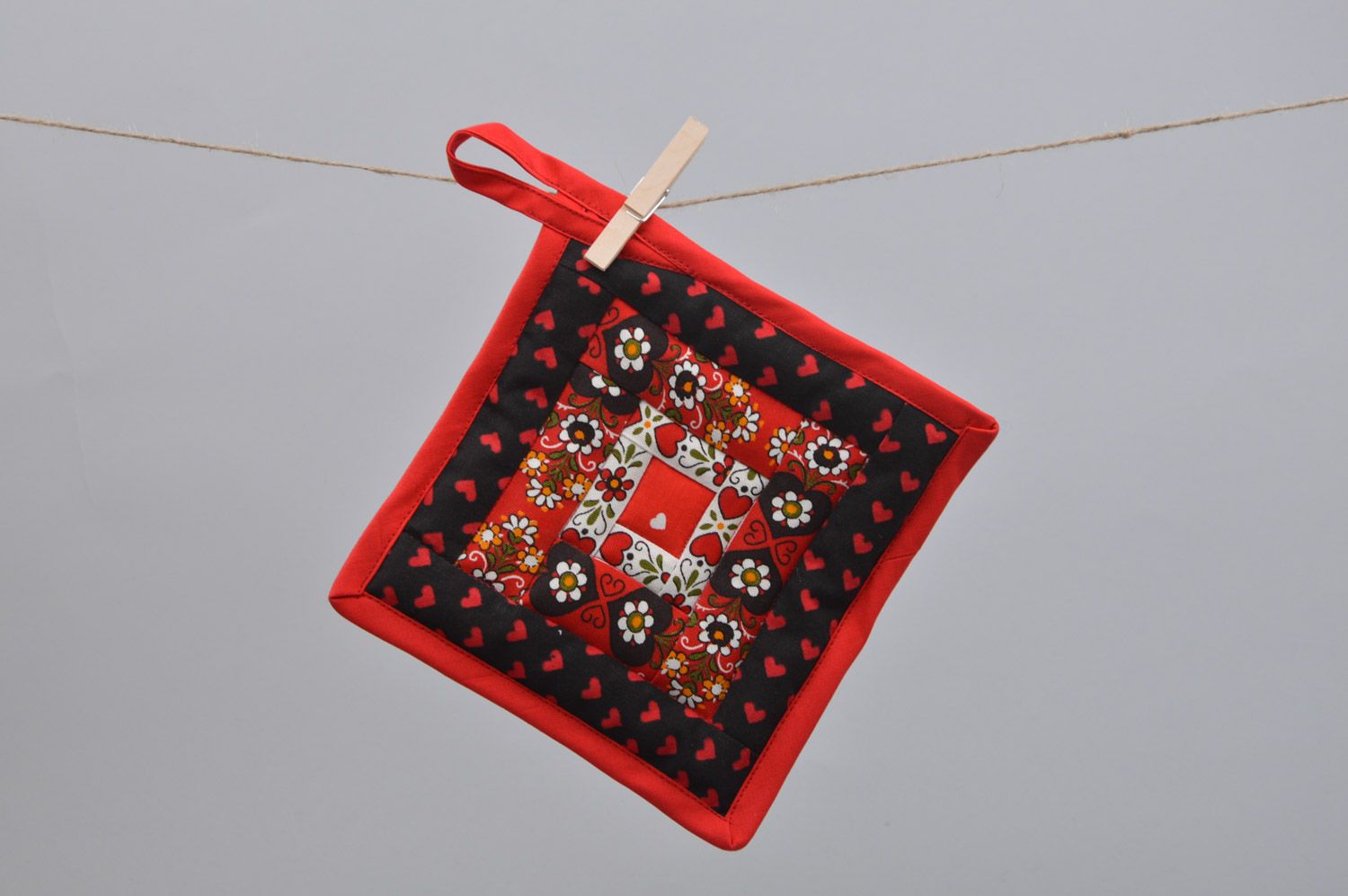 Beautiful bright red fabric patchwork hot pot holder Love Ornaments handmade photo 5