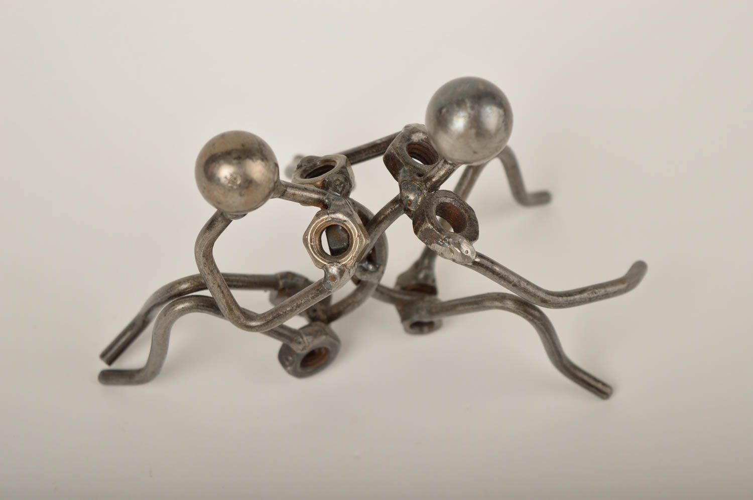 Figura de metal artesanal decoración de escritorio regalo original Nosotros  foto 5