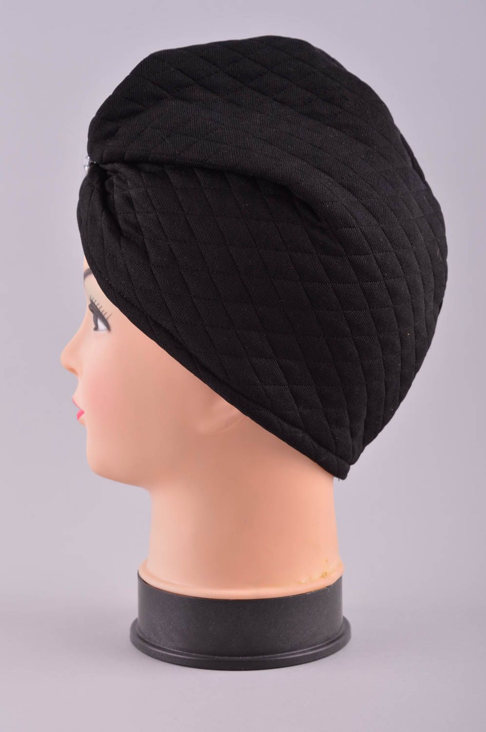 Bonnet noir Chapeau fait main en tissu de style oriental Vêtement femme photo 2