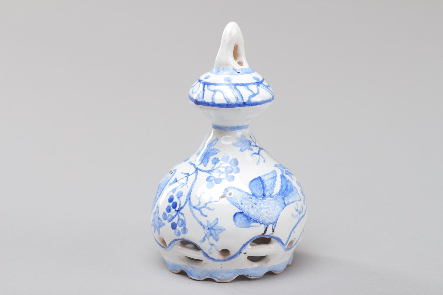 Handgemachtes dekoratives emailliertes bemaltes Glöckchen aus Keramik für Dekoration foto 2