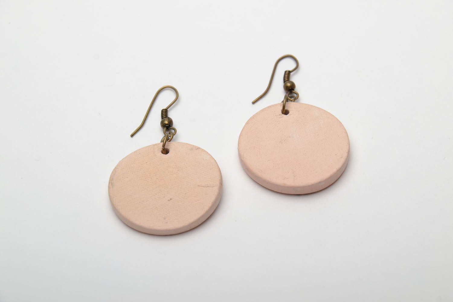 Round ceramic earrings painted with engobes and glaze photo 4