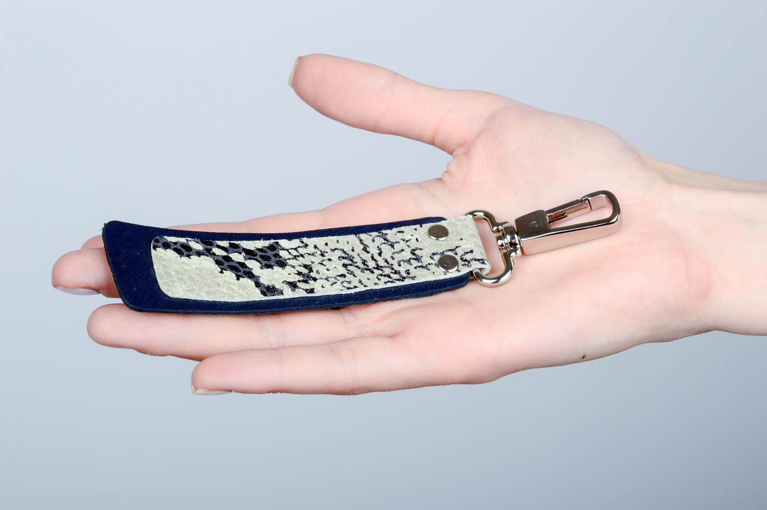 Handmade key holder leather keyring unusual key charm stylish present for friend photo 2