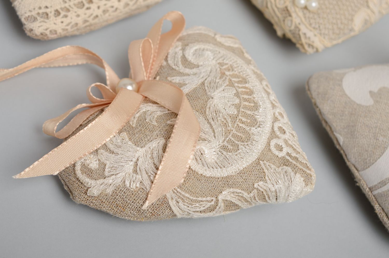 Linen interior hanging heart in vintage style photo 3