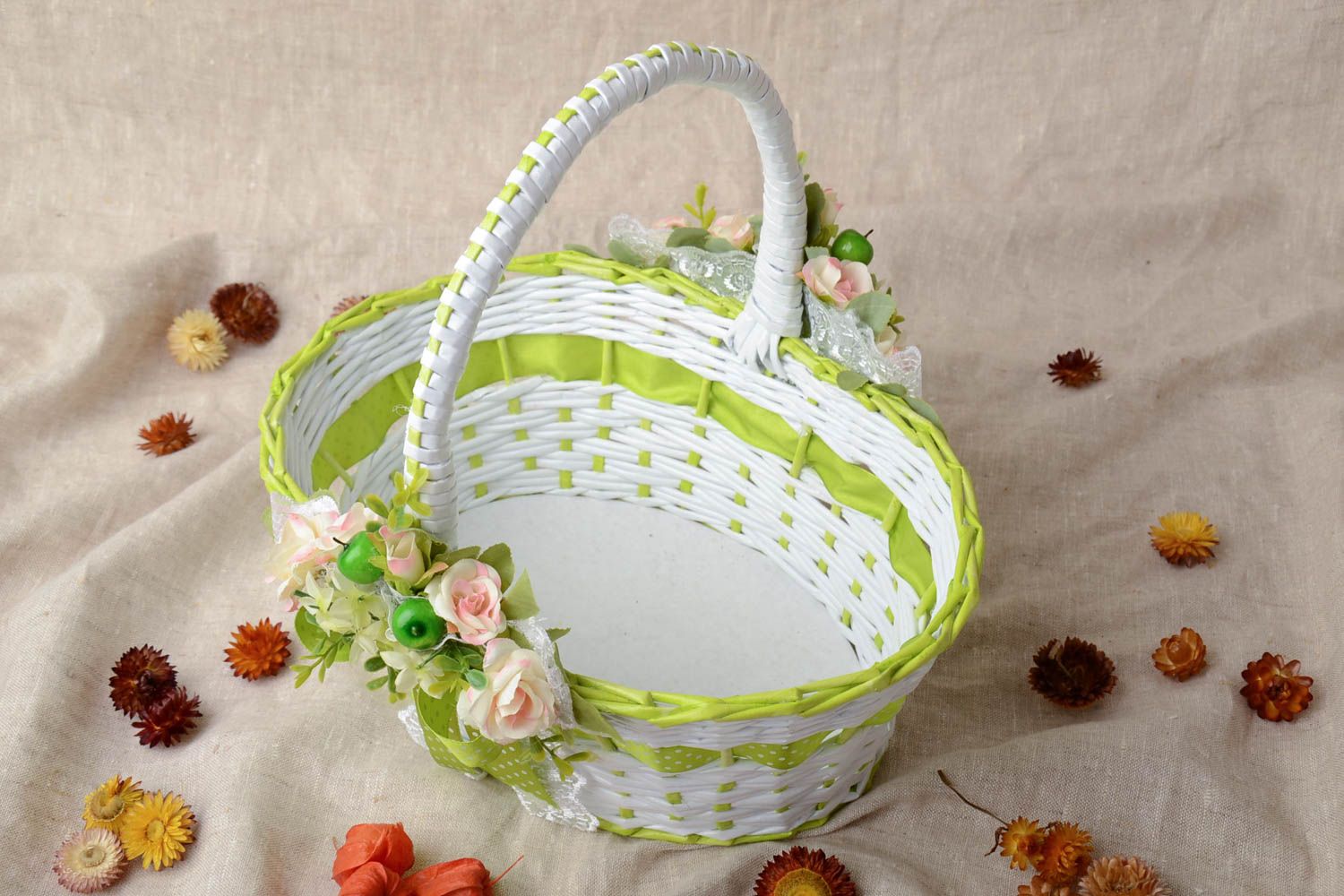 Newspaper basket decorated with flowers photo 1
