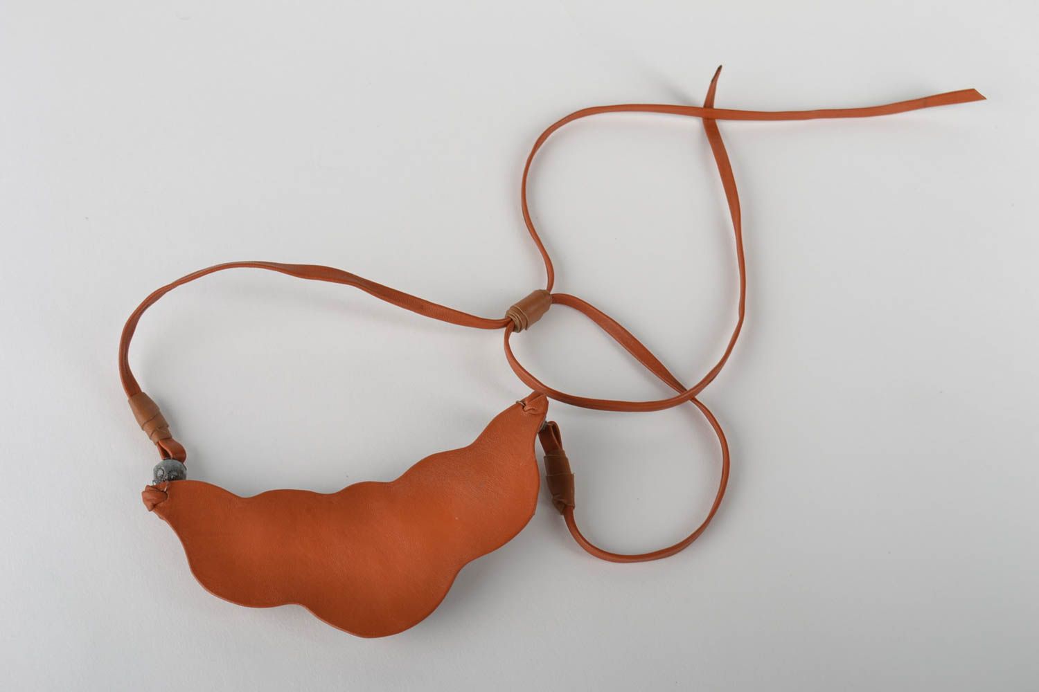 Collier en cuir Bijou fait main orange avec pierres Accessoire femme original photo 3
