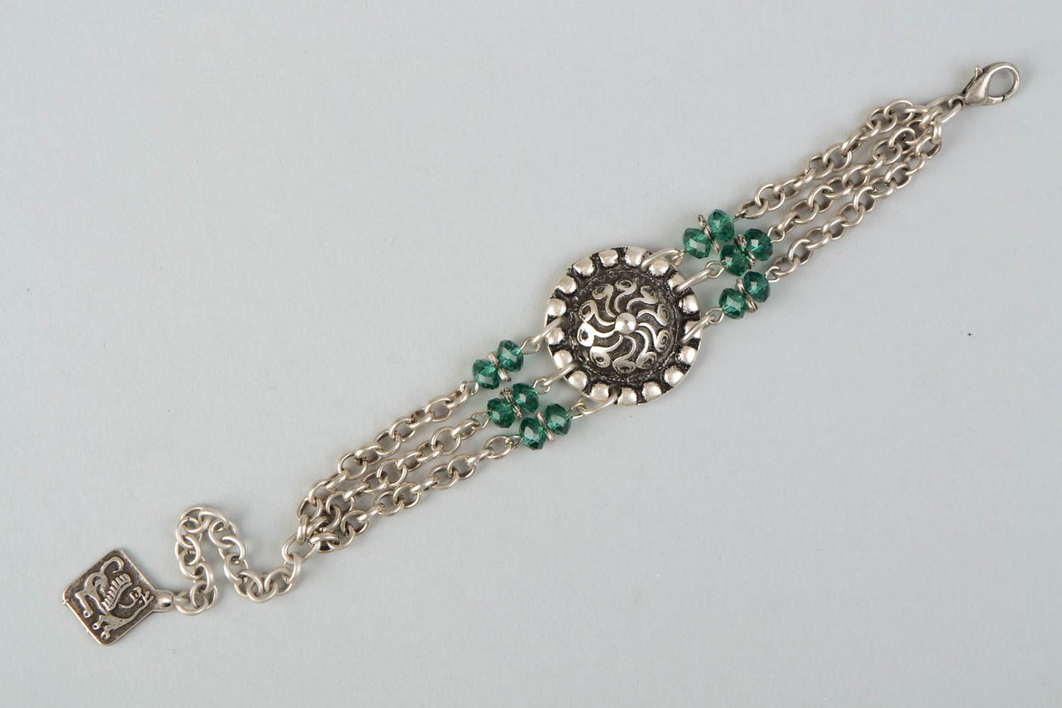 Bracelet en métal et perles de cristal massif couleur argentée et verte photo 4