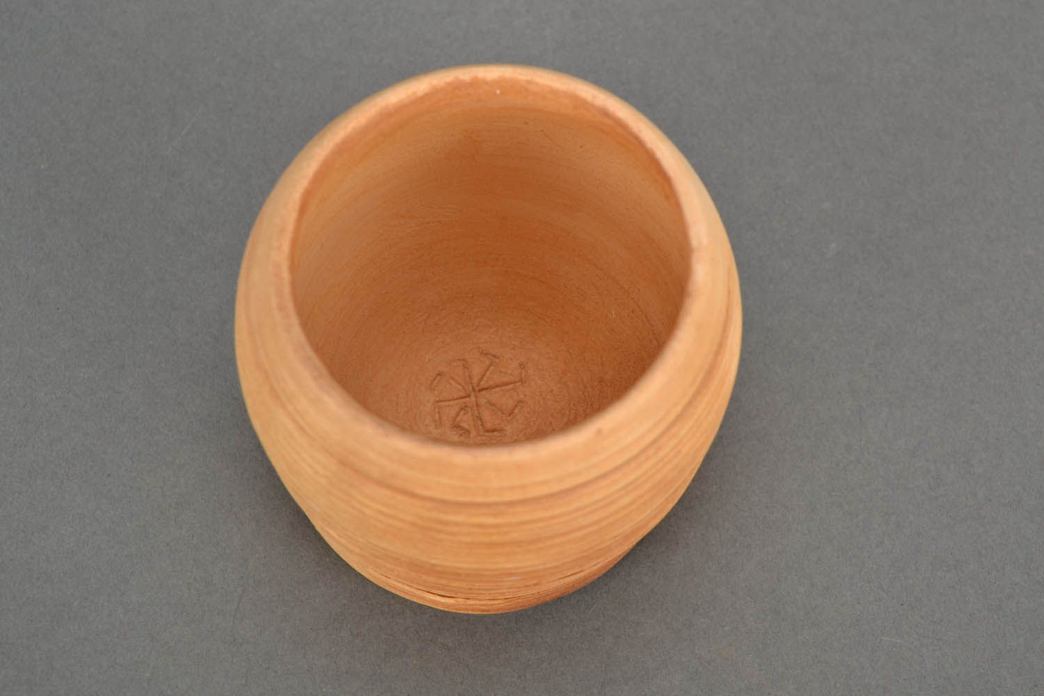 Глиняная вазочка фото 3