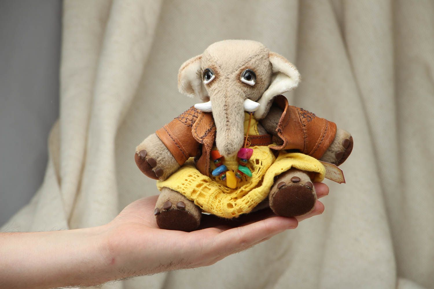 Авторская меховая игрушка слоник  фото 4