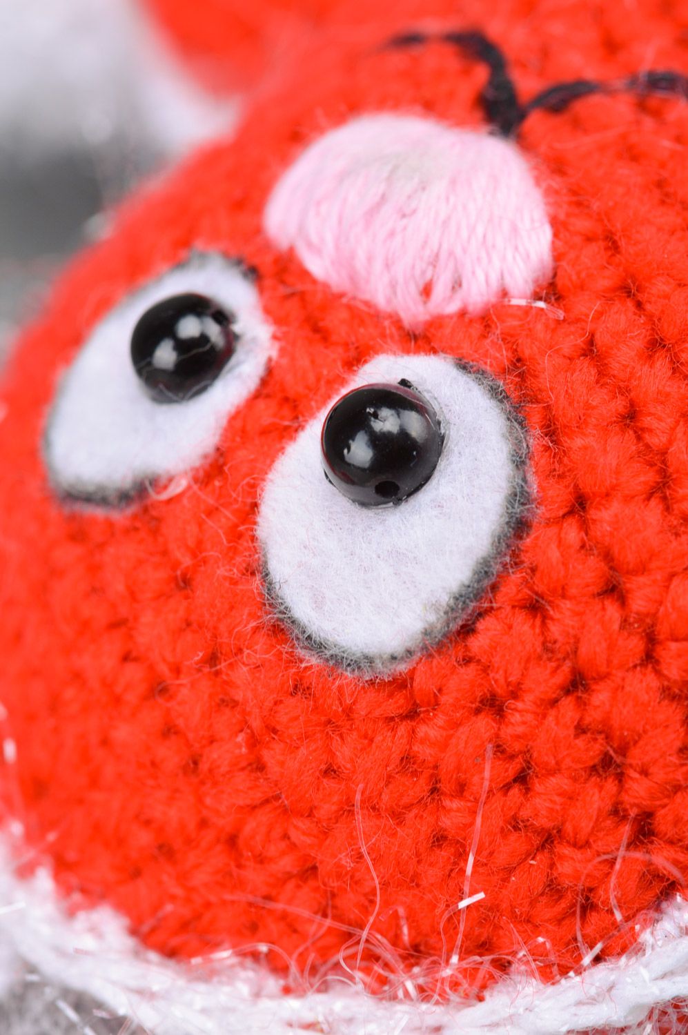 Jouet mou tricoté au crochet original fait main Lièvre en forme de coeur photo 4