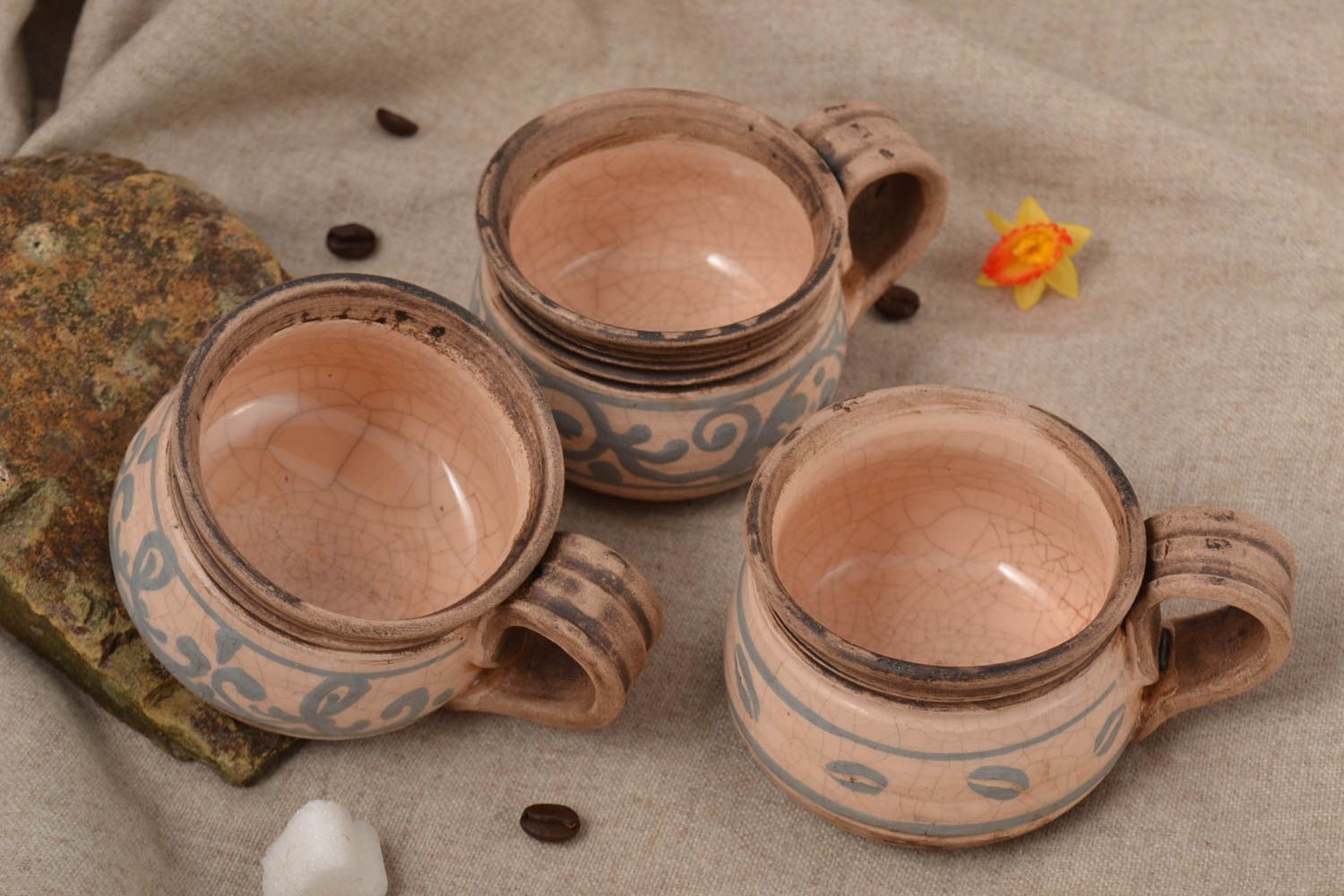 Set of 3 three ceramic coffee cups glazed in Italian classic style photo 1