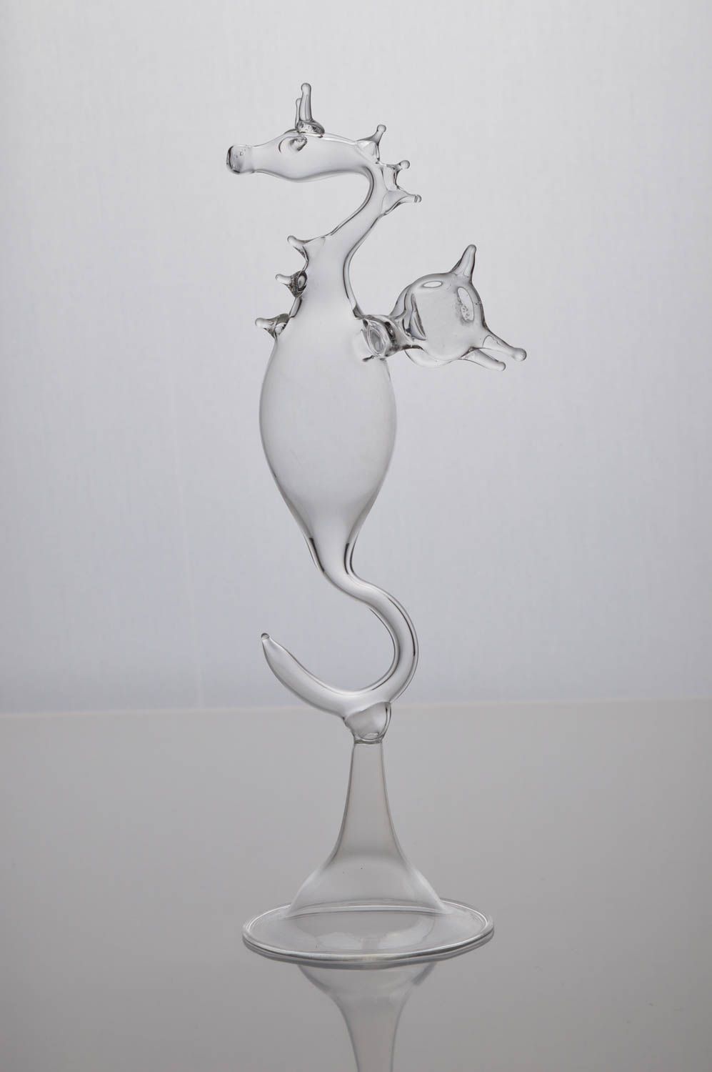 Seepferdchen handgemachte Deko Figur Dekoideen Wohnzimmer Figur aus Glas schön foto 1