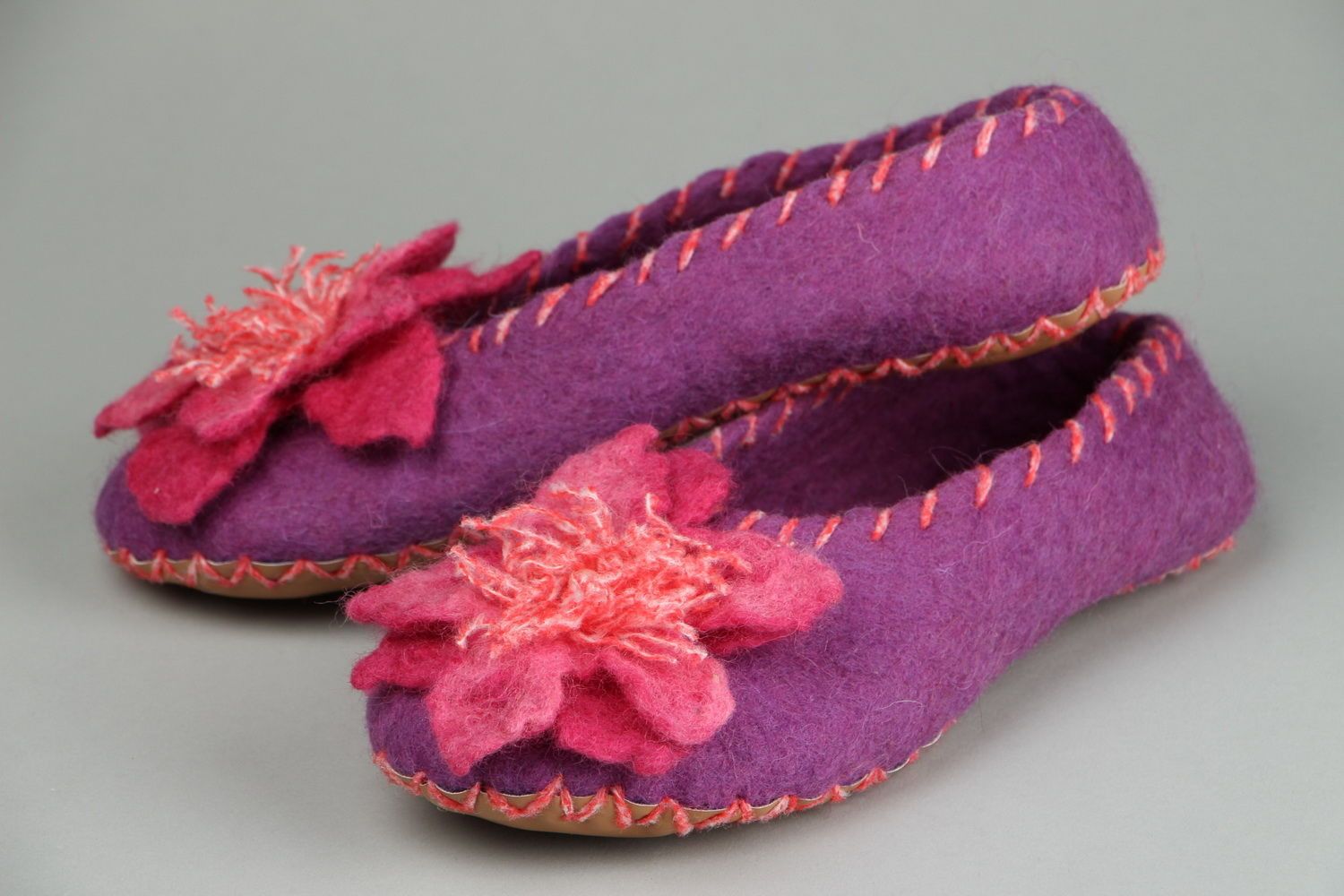 Woolen home slippers  photo 4