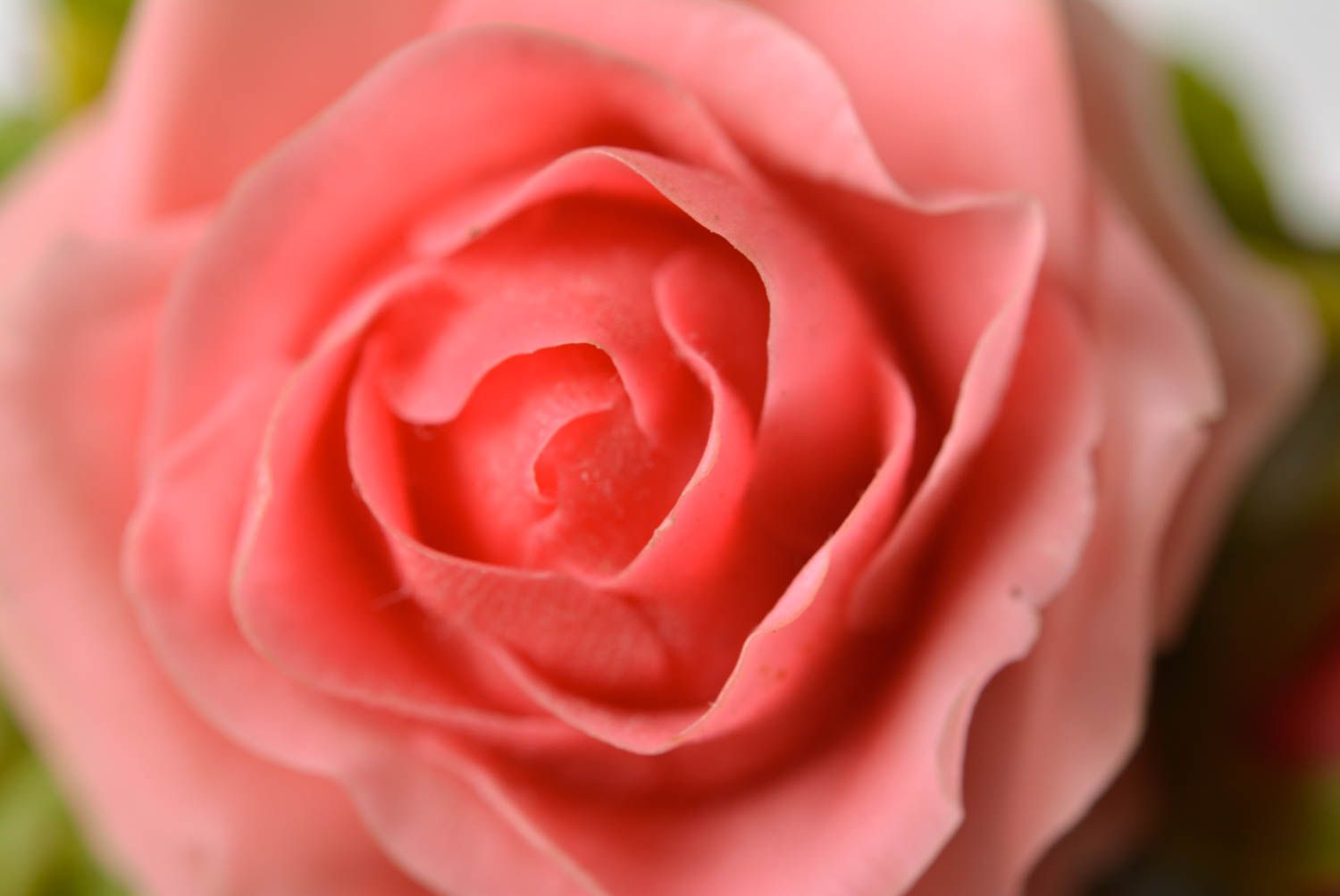 Grelle Blume Haarspange aus Polymerton für Frauen handmade Künstler Rose schön foto 2
