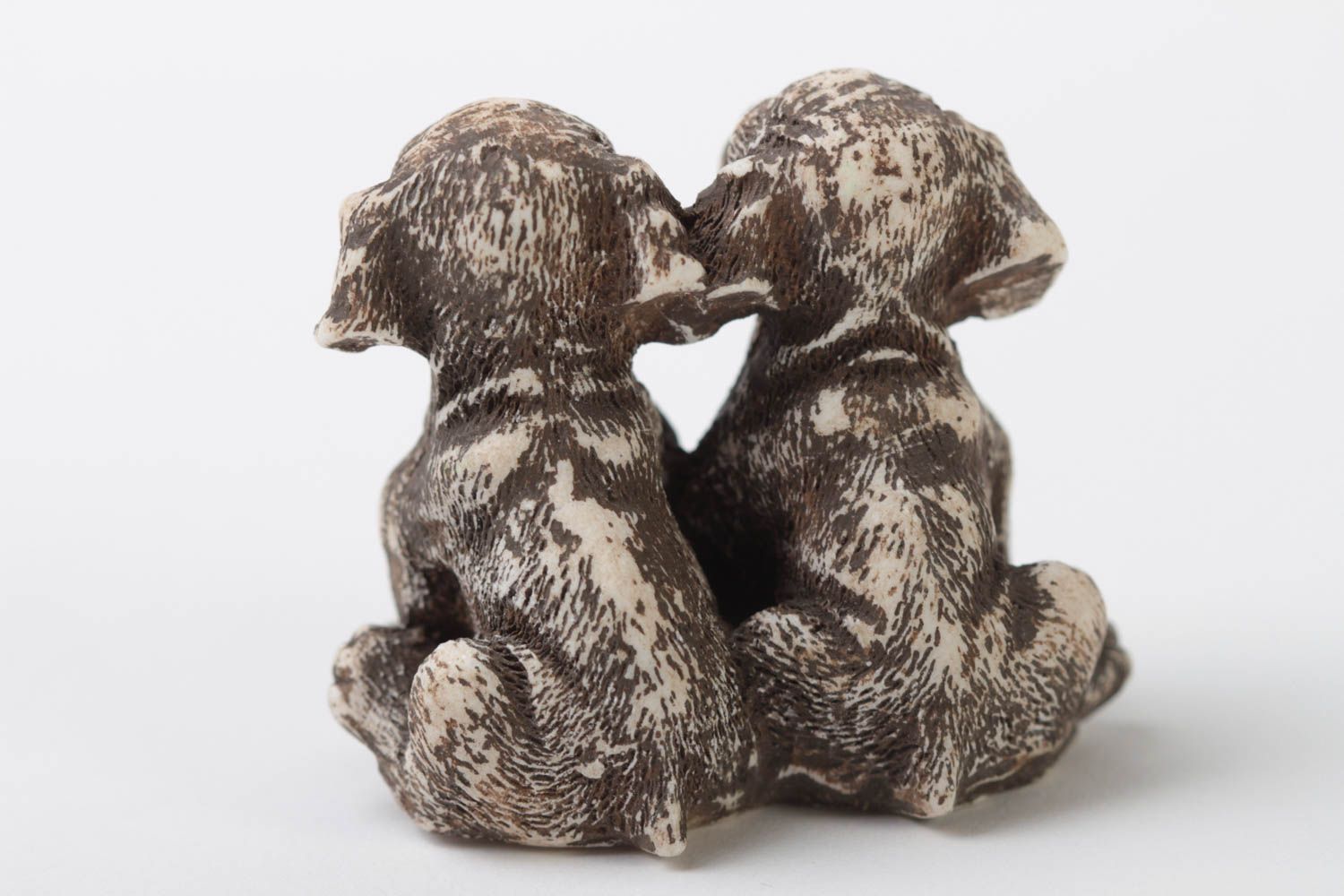 Статуэтка из полимерной смолы и мраморной пудры пара собак миниатюрная хенд мейд фото 4