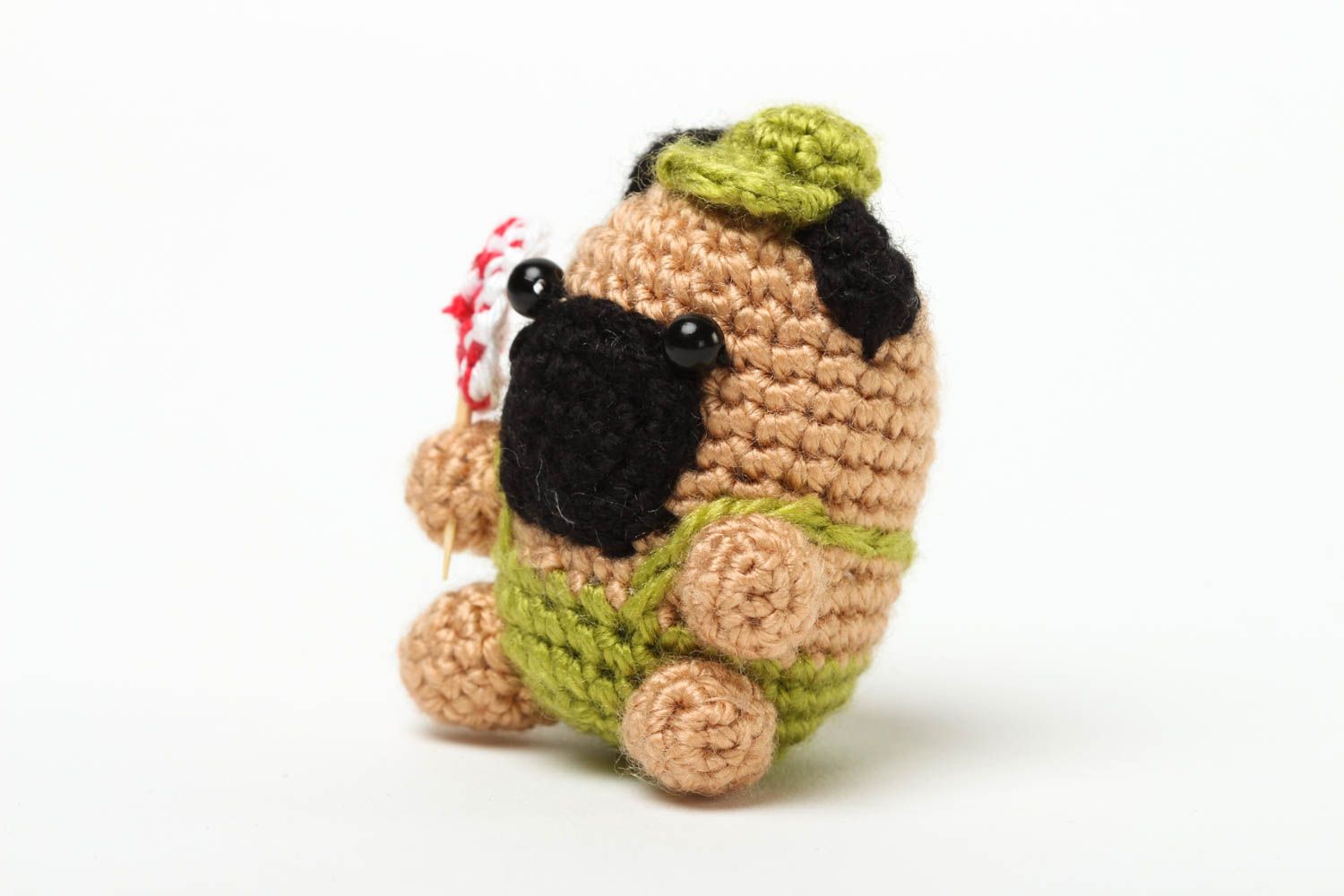 Jouet carlin Peluche faite main chien miniature tricoté design Cadeau enfant photo 2