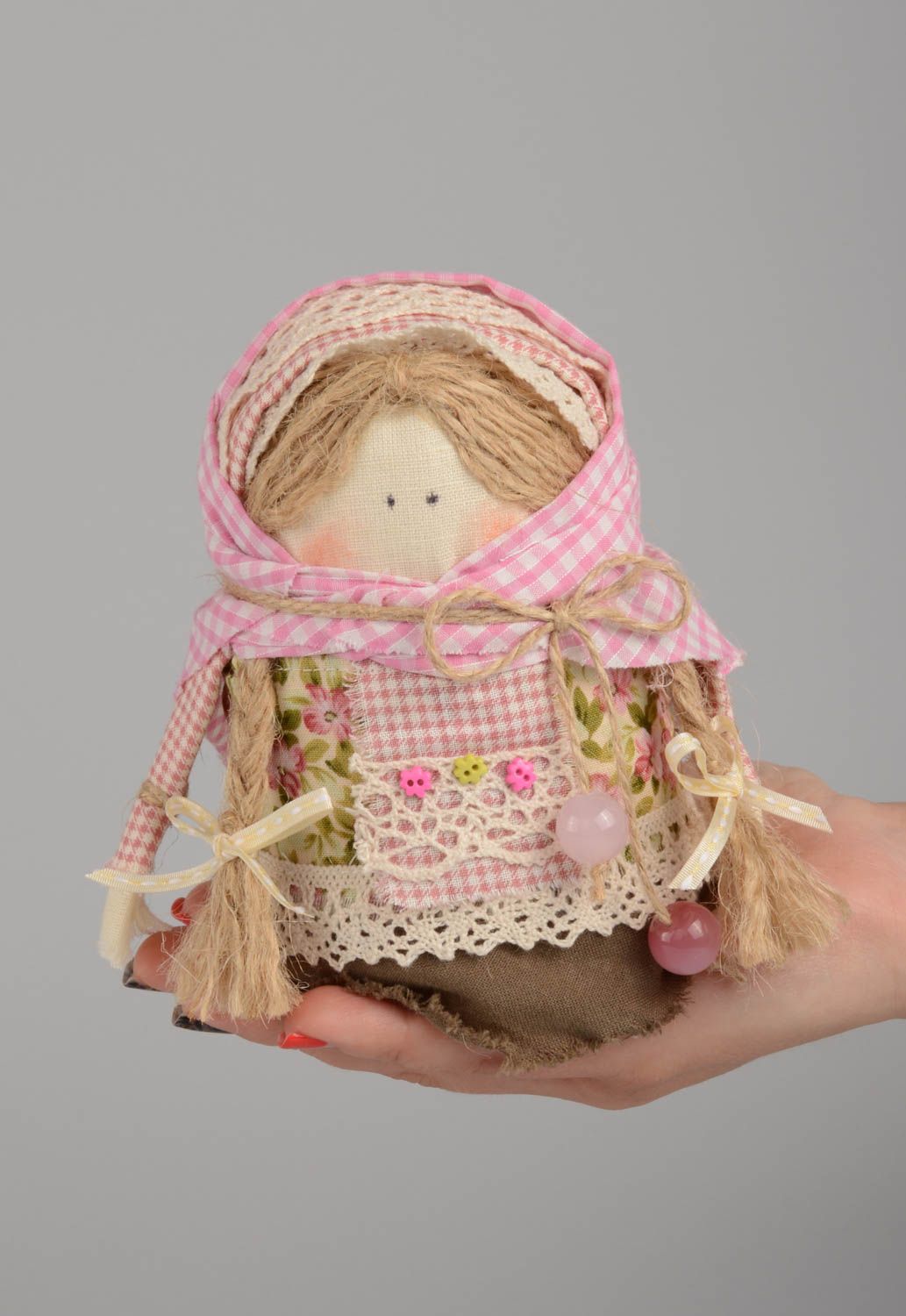 Ethno Puppe aus Textil mit Korn schön grell klein Amulett handgefertigt für Haus foto 5